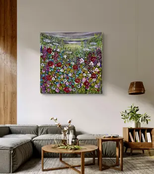 Detail of Flower Dew showing textured impasto oil painting by Nataliia Soloviova.