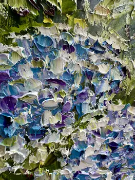 Detail of Hydrangea showing textured impasto oil painting by Nataliia Soloviova.